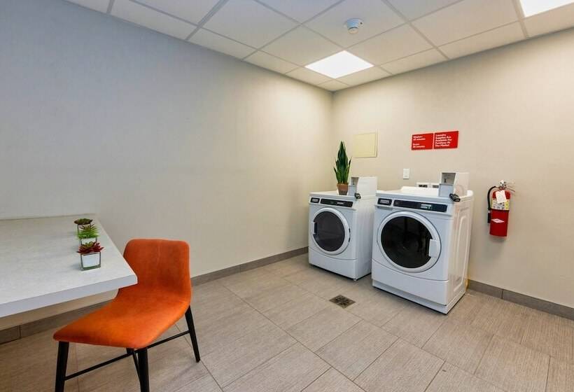 Avid Hotels   Denver Airport Area, An Ihg