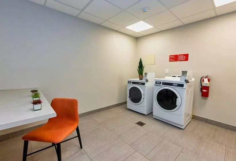 Avid Hotels   Denver Airport Area, An Ihg