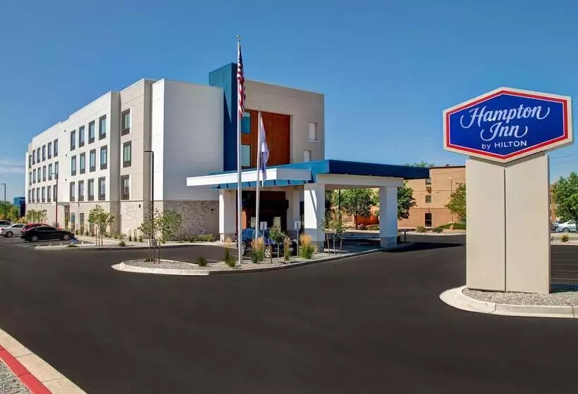 Hotelli Hampton Inn Santa Fe South