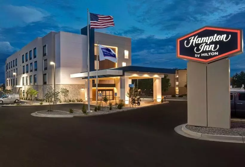 Hotelli Hampton Inn Santa Fe South