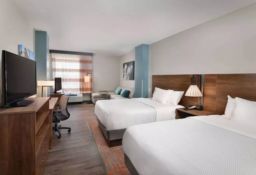 ホテル La Quinta Inn & Suites By Wyndham Wisconsin Dells Lake Delton