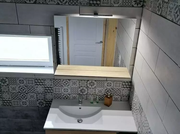 Majatalo Belle Est La Nuit