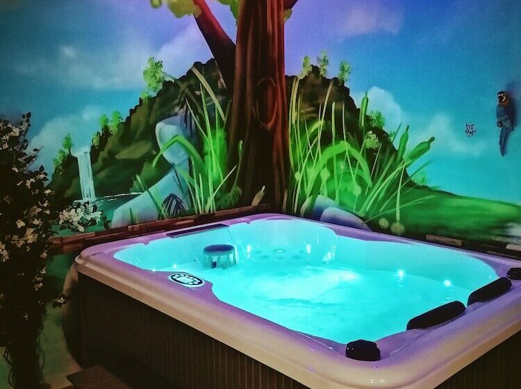 膳宿费 Belle Est La Nuit