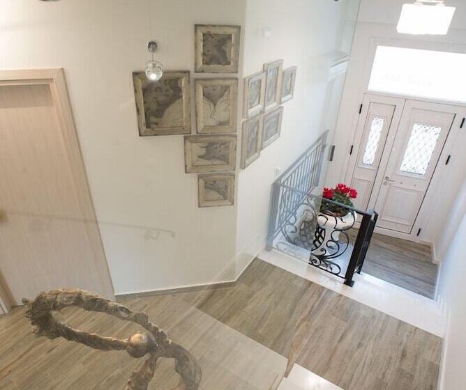 پانسیون Villa Vilielmini