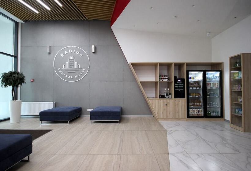 Radius Central House