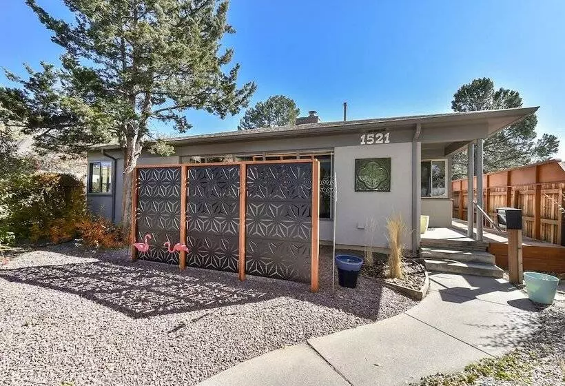 3bdmid Century Modernhot Tub, Grill, Close To Dt