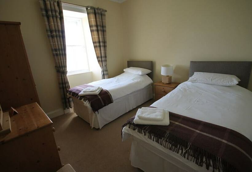 Covesea Lighthouse Cottages