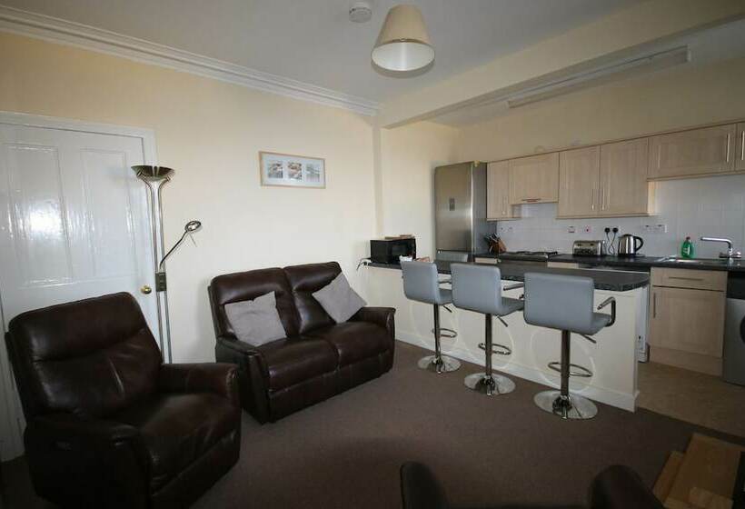 Covesea Lighthouse Cottages