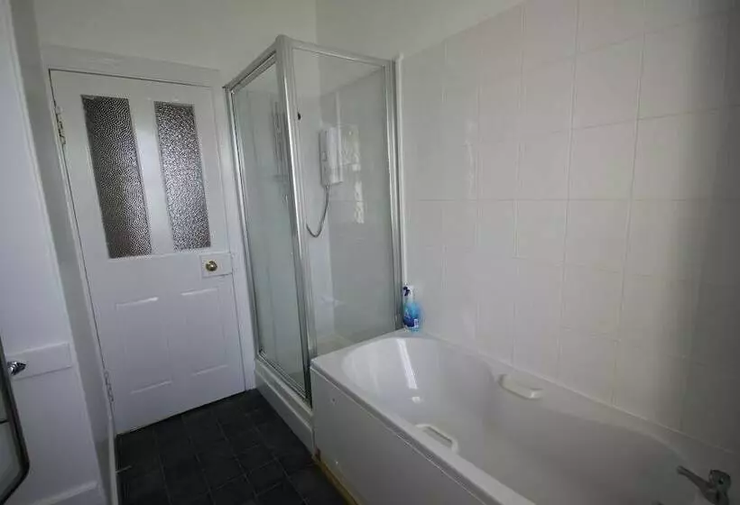 Covesea Lighthouse Cottages