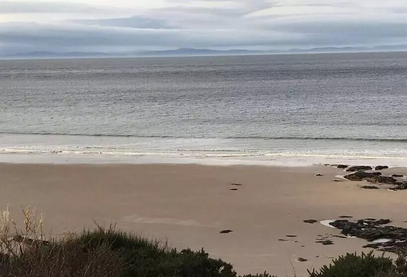 Covesea Lighthouse Cottages