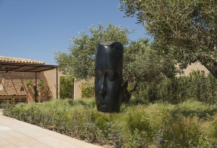 فندق Can Ferrereta