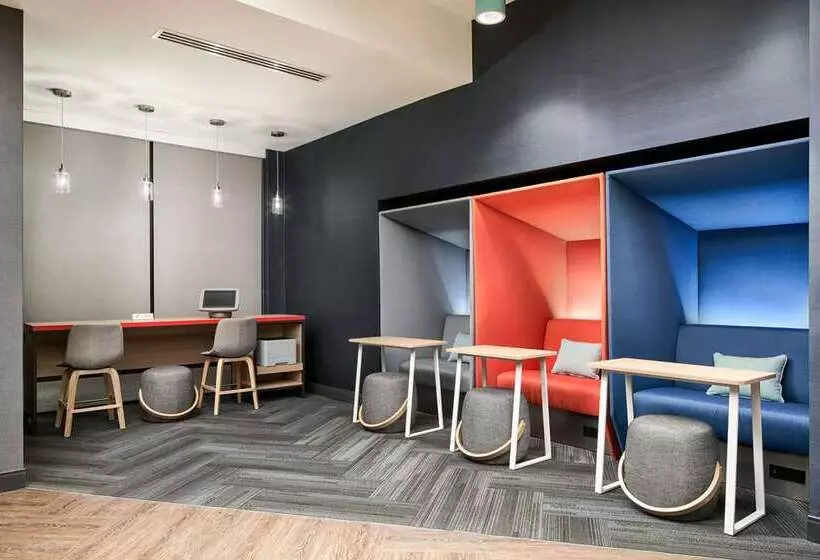 Hotelli Tru By Hilton Ft. Lauderdale Airport