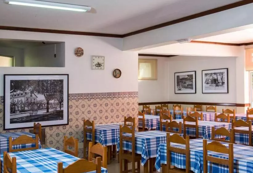 پانسیون Alojamento Correia