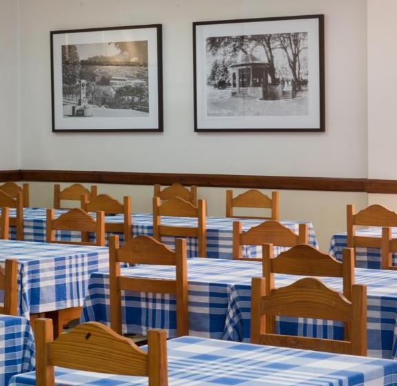 ペンション Alojamento Correia