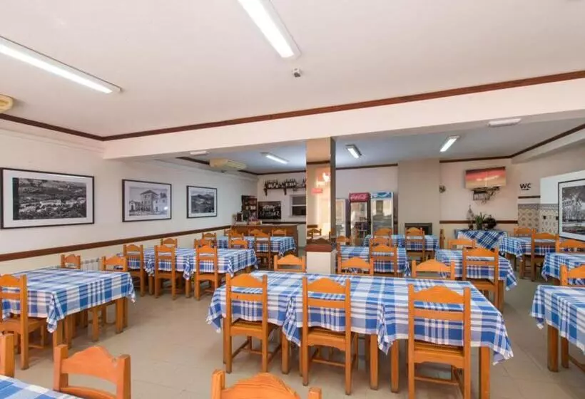 پانسیون Alojamento Correia