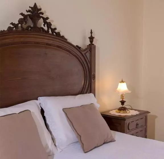 پانسیون Alojamento Correia