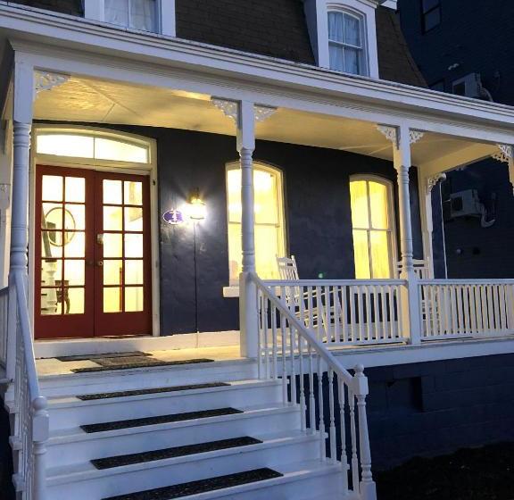 Beacon Bed And Breakfast