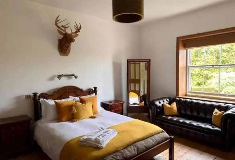 Aamiaismajoitus (B&B) Walltree House