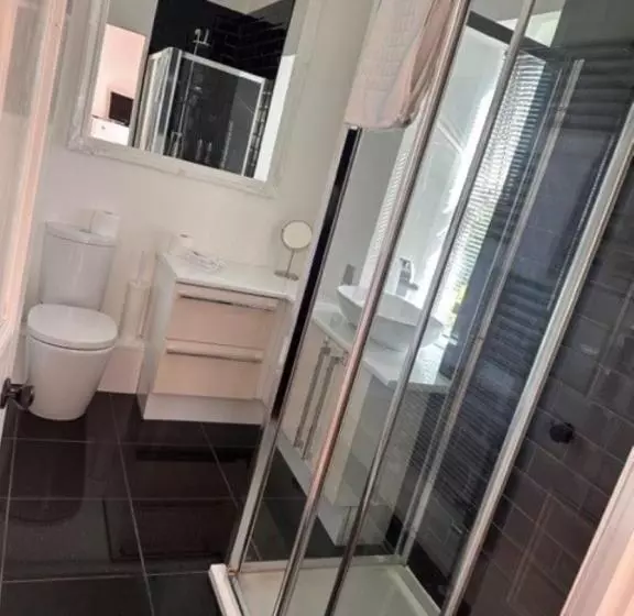 Aamiaismajoitus (B&B) Walltree House