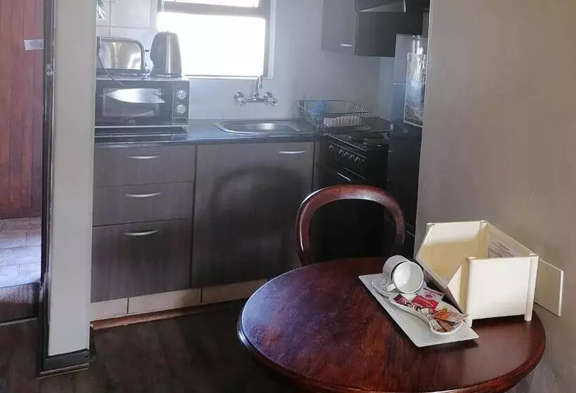 ホテル Crystal Springs Mountain Lodge