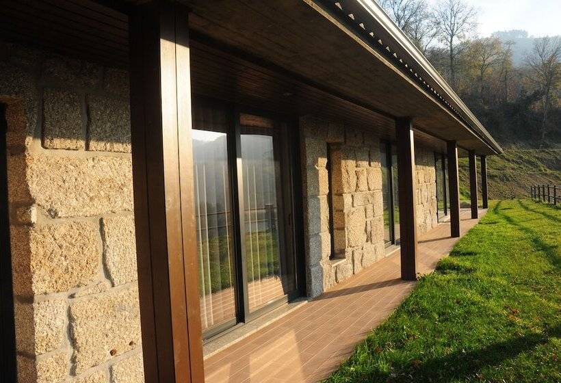 ホテル Dobau Village