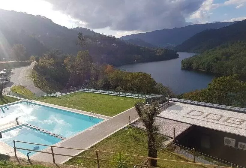 ホテル Dobau Village