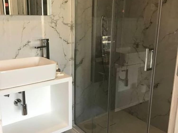 ホテル Dobau Village