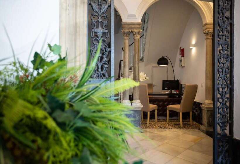 Plazuela Del Carbón Suites