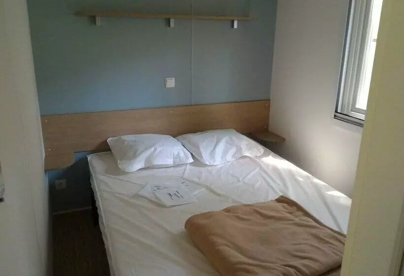 Hotelli Camping Les Sables