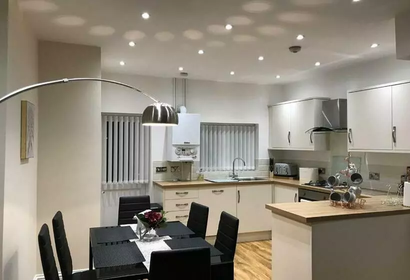 ペンション Parliament