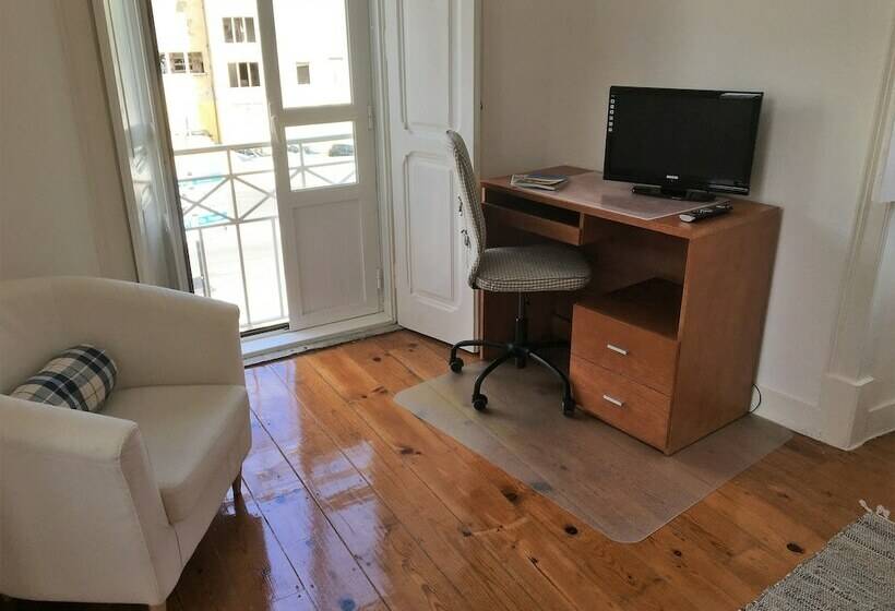 بنسيون Rooms Fado