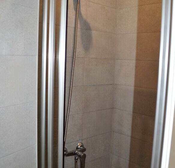 بنسيون Rooms Fado