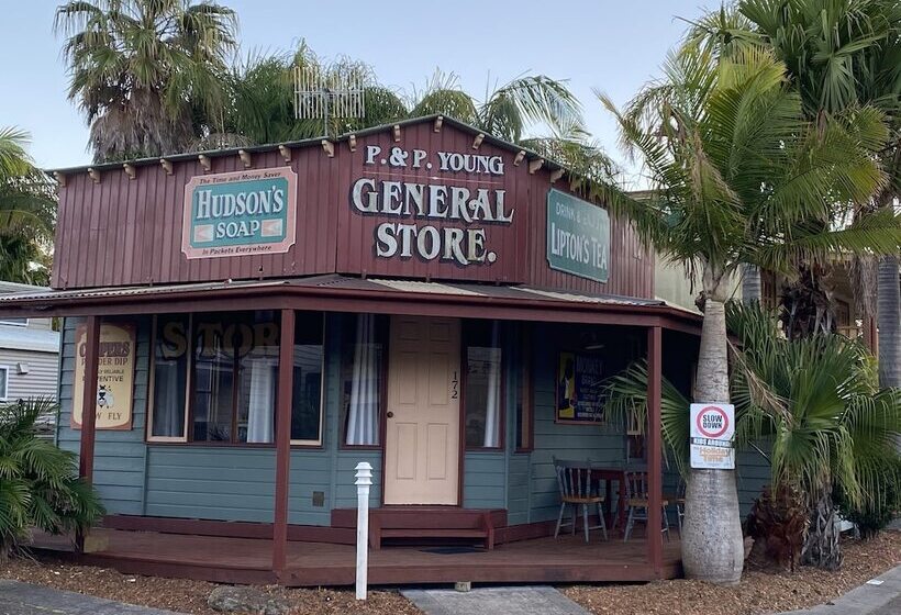 渡假胜地 Ingenia Holidays Wairo Beach