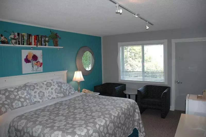 Winfield Inn And Gardens