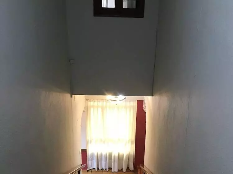 Hostal Restaurante Marino