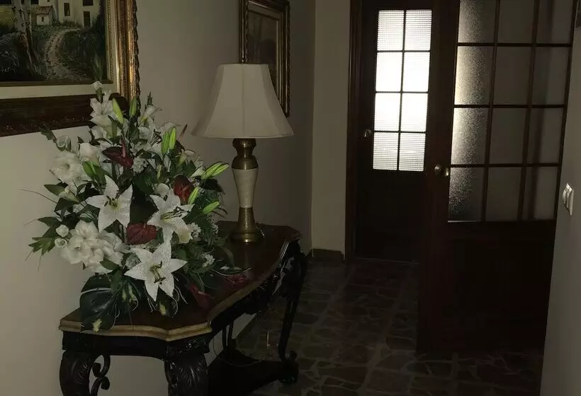 Hostal Restaurante Marino