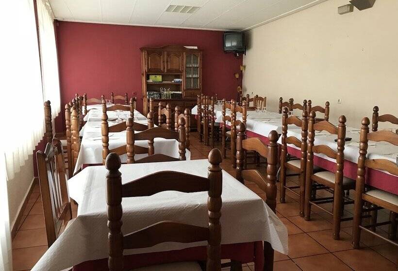 Hostal Restaurante Marino