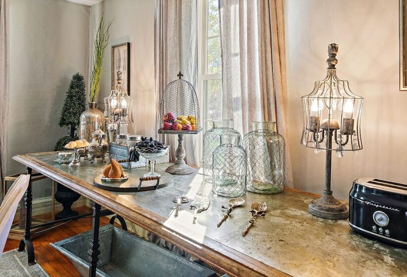 The Watson Boutique Bed And Breakfast