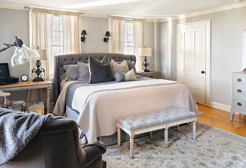 The Watson Boutique Bed And Breakfast