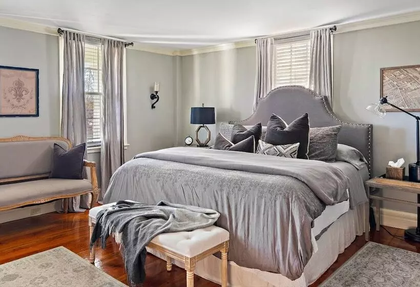 The Watson Boutique Bed And Breakfast