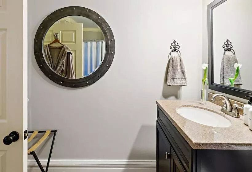 The Watson Boutique Bed And Breakfast