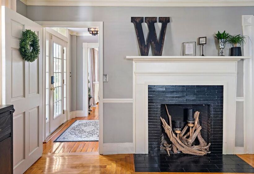 The Watson Boutique Bed And Breakfast