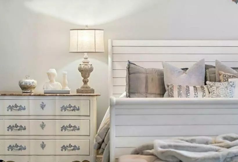 The Watson Boutique Bed And Breakfast