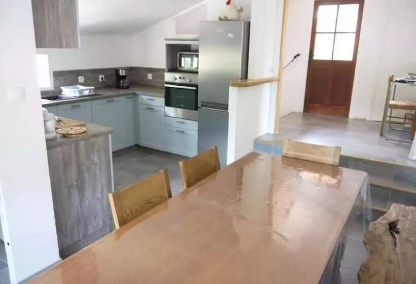 Aamiaismajoitus (B&B) Bergerie U Sialellu