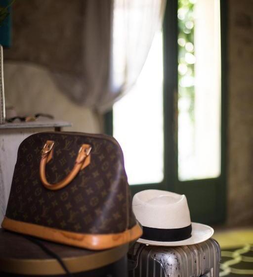 مبيت وإفطار La Belugue