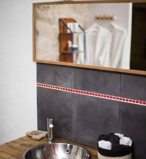 ベッドアンドブレックファースト La Belugue