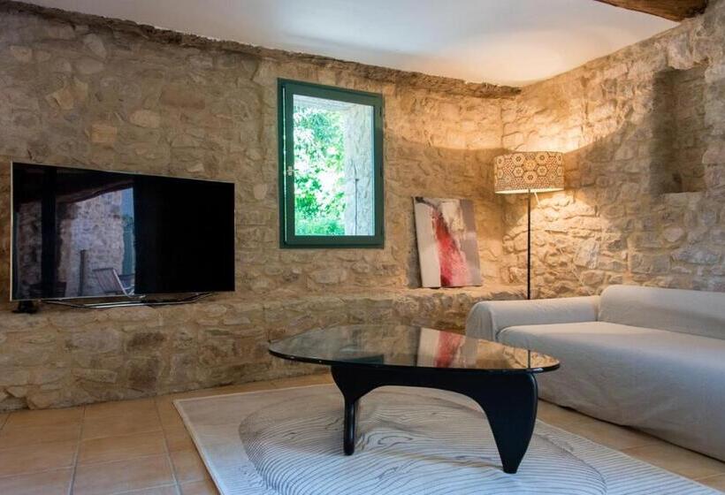 مبيت وإفطار La Belugue