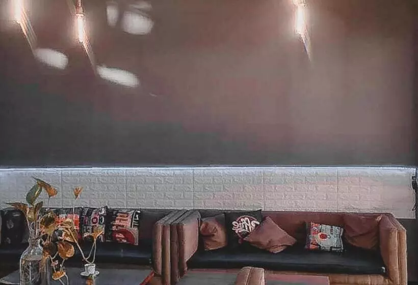 ホテル Safaraz Garden Near Galaxy Bekasi Mitra Reddoorz