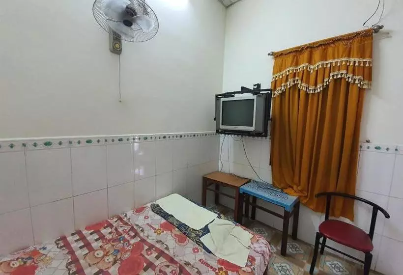 Spot On 1122 Nhat Anh Motel