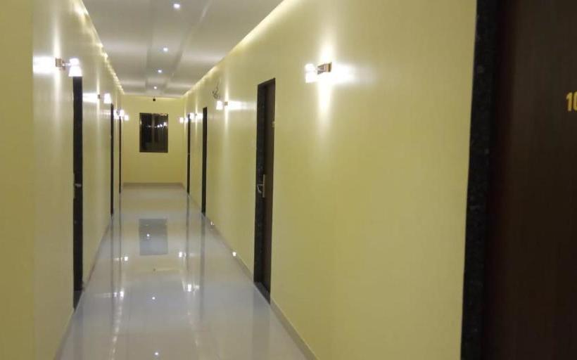 호텔 Gold Stays Alibag